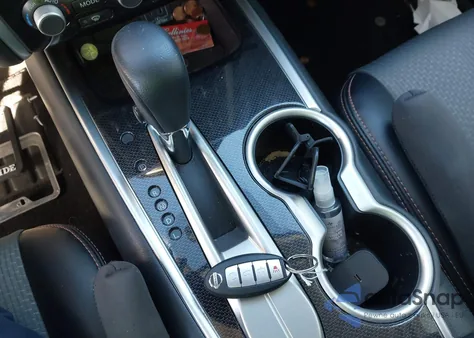 2020 Nissan Pathfinder Sv 2Wd z USA, uszkodzony, nr VIN 5N1DR2BN6LC651157